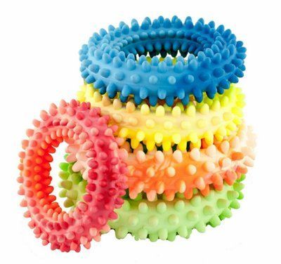Іграшка для собак Sum-Plast кільце з шипами з запахом ванілі №1 &Oslash;10см. 1007233 фото